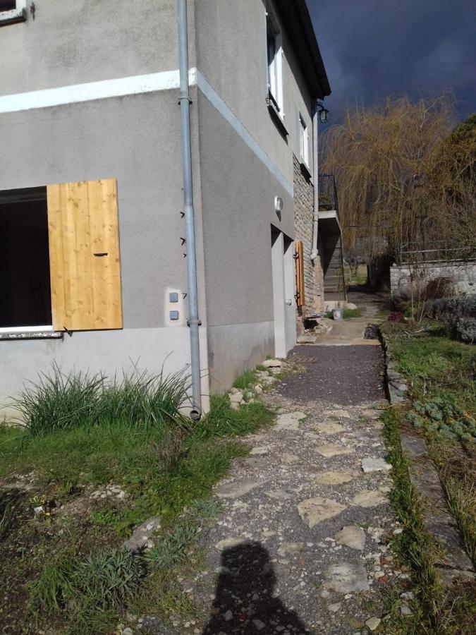 Agreable Chambre Meublee, Vue Sur La Vallee De L'Auxois Villy-en-Auxois Eksteriør bilde